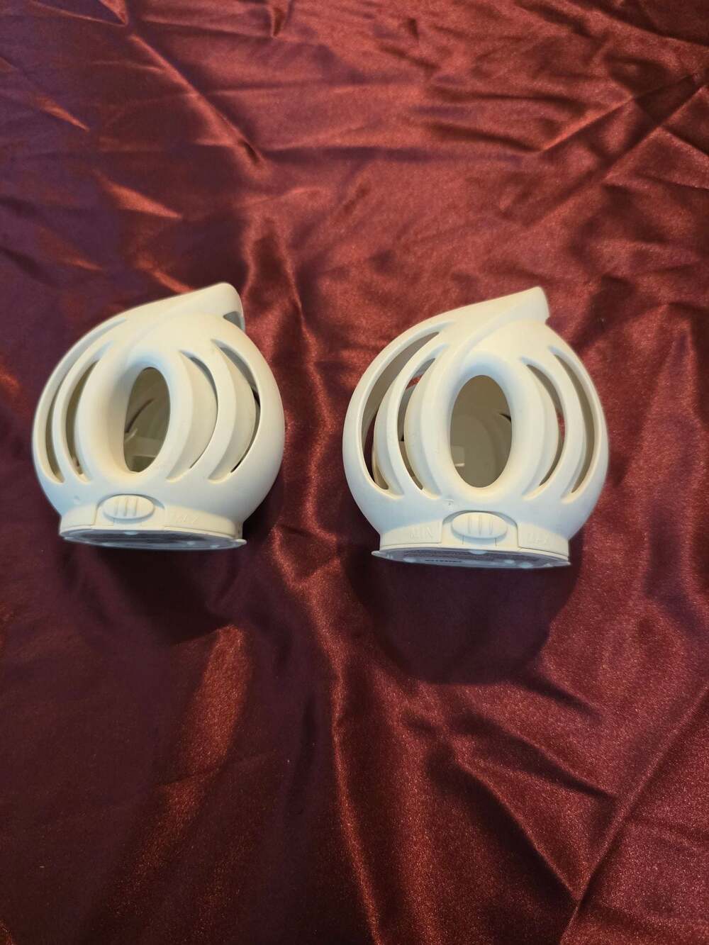 Air Wick Mobil Air Freshener Electric Portable Diffuser White Set of 2